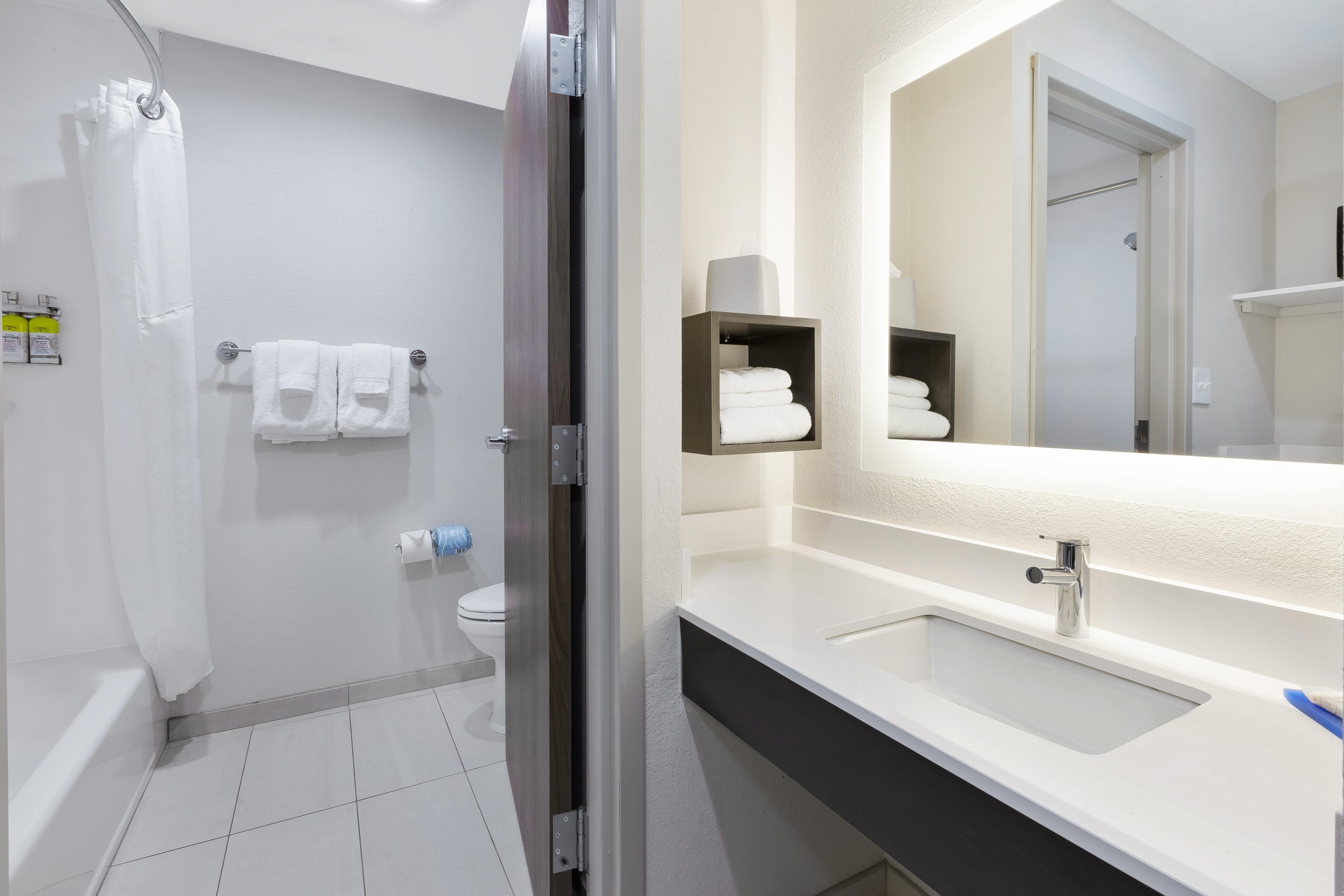 Holiday Inn Express Detroit-Warren/General Motors Technology Center By Ihg Exteriér fotografie