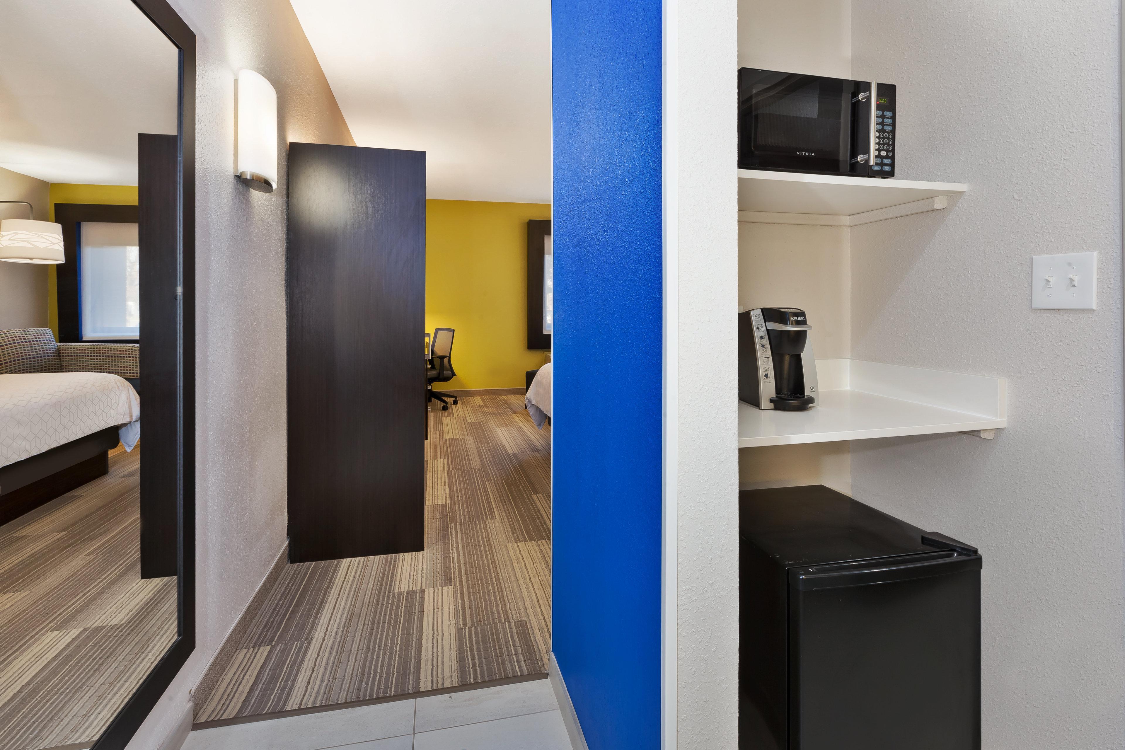 Holiday Inn Express Detroit-Warren/General Motors Technology Center By Ihg Exteriér fotografie